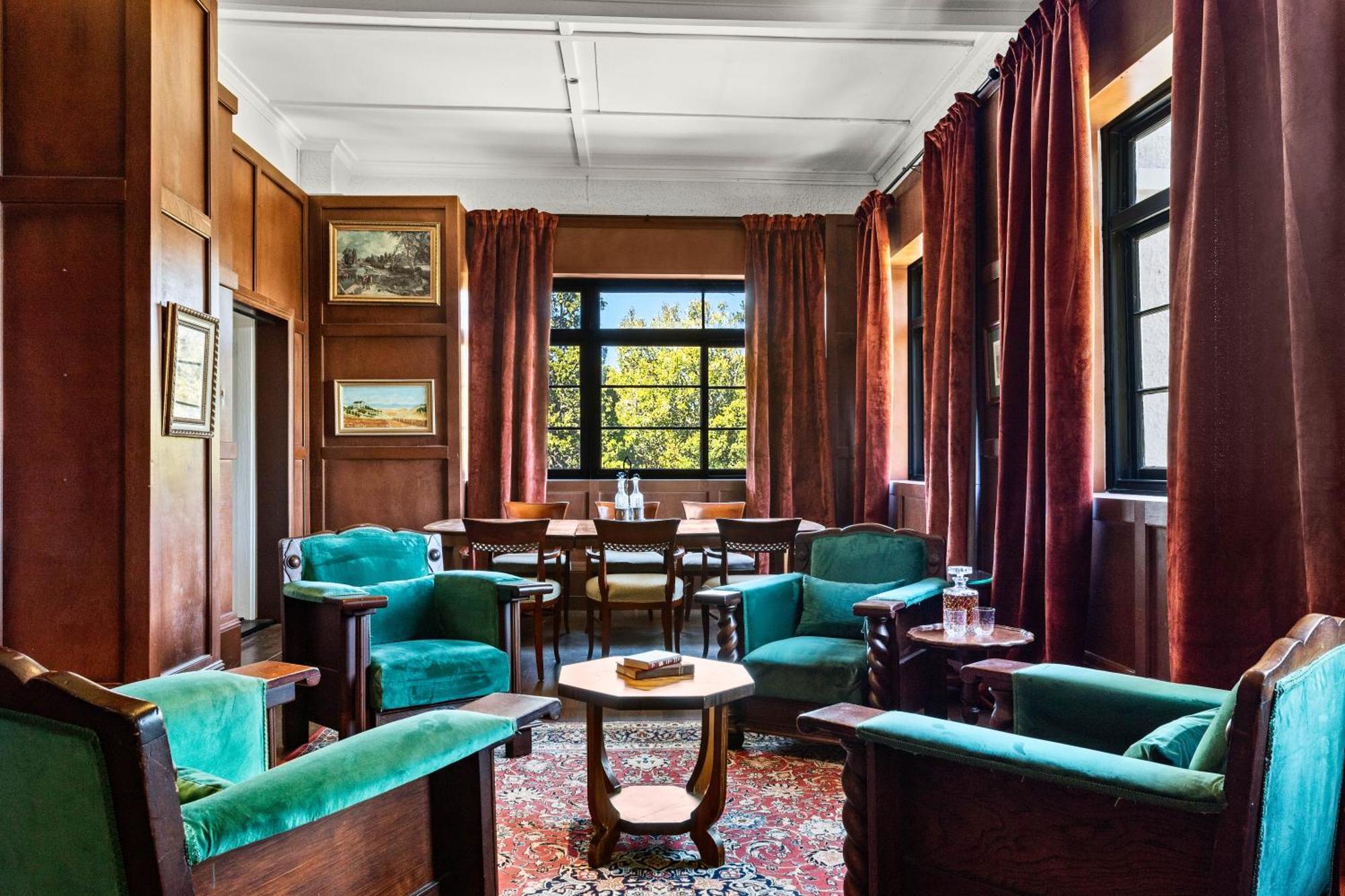 The Robertson Hotel מראה חיצוני תמונה