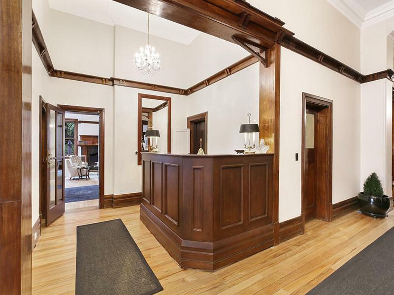 The Robertson Hotel מראה חיצוני תמונה